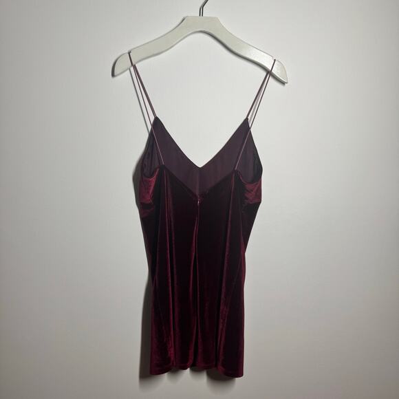TOBI Dress Women S/P Maroon Red Velvet Holiday Date Night Dark Romantic Y2K Club - Picture 2 of 6